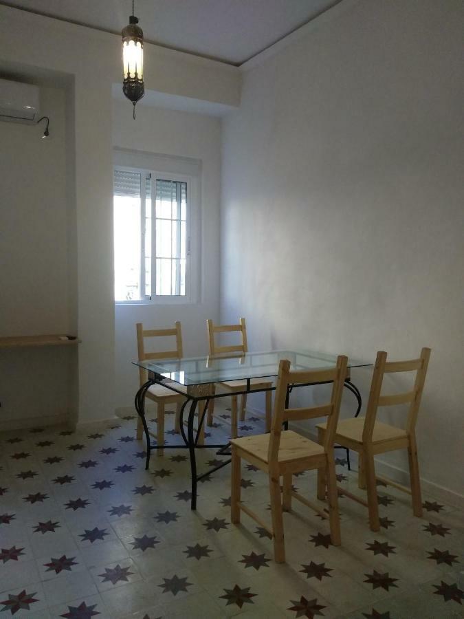 Azafran Jerez Apartamentos جيريز المظهر الخارجي الصورة